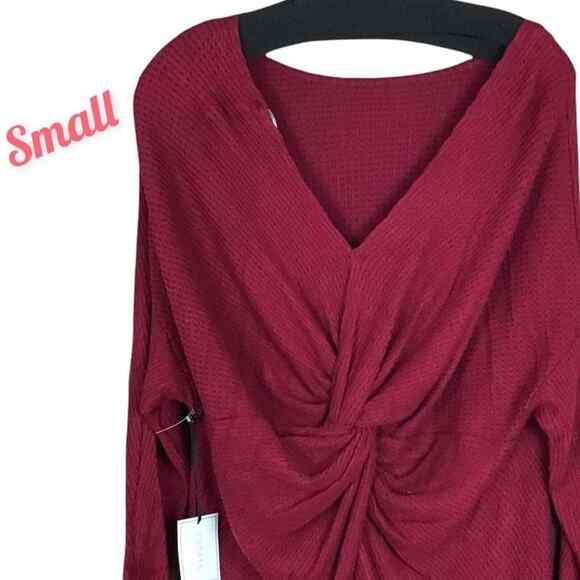 1 State Womens Blouse Small  Red Twist Back Draped Hem Long Sleeve Stretch NWOT - Picture 4 of 10